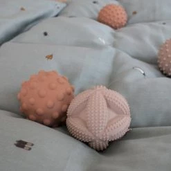 Filibabba - Speelgoed Motorische Vaardigheid - Nor Stimulatiebal - Melon -Spellenvoor Verkoopwinkel 527x840 1