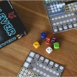 Merkloos Spellenbundel - Kaartspel - Dobbelspel - 2 Stuks - Saboteur: Het Duel & Clever -Spellenvoor Verkoopwinkel 550x366 32