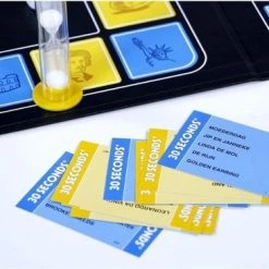 Hasbro Spellenbundel - 3 Stuks - Monopoly Valsspelerseditie & Risk & 30 Seconds -Spellenvoor Verkoopwinkel 550x366 49