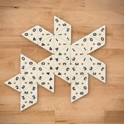 Goliath Triominos Deluxe - Bordspel 15 Goliath Triominos Deluxe - Bordspel -Spellenvoor Verkoopwinkel 550x406 4