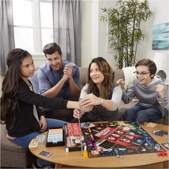 Hasbro Spellenbundel - 3 Stuks - Monopoly Valsspelerseditie & Jenga & Cluedo 7 Hasbro Spellenbundel - 3 Stuks - Monopoly Valsspelerseditie & Jenga & Cluedo - Afbeelding 5